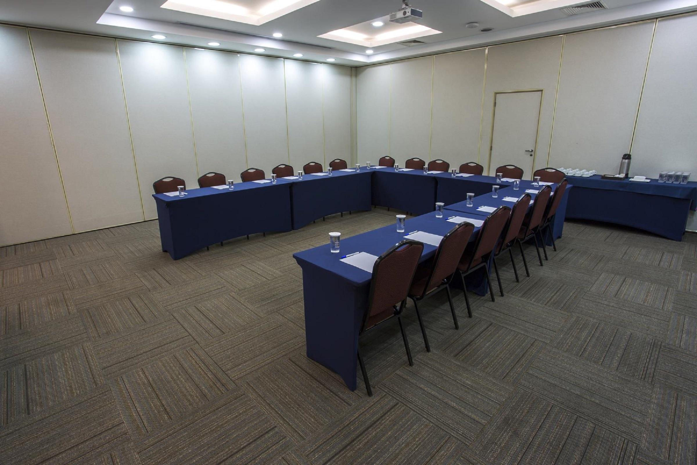 Hotel Estanplaza Funchal Faria Lima 4*
