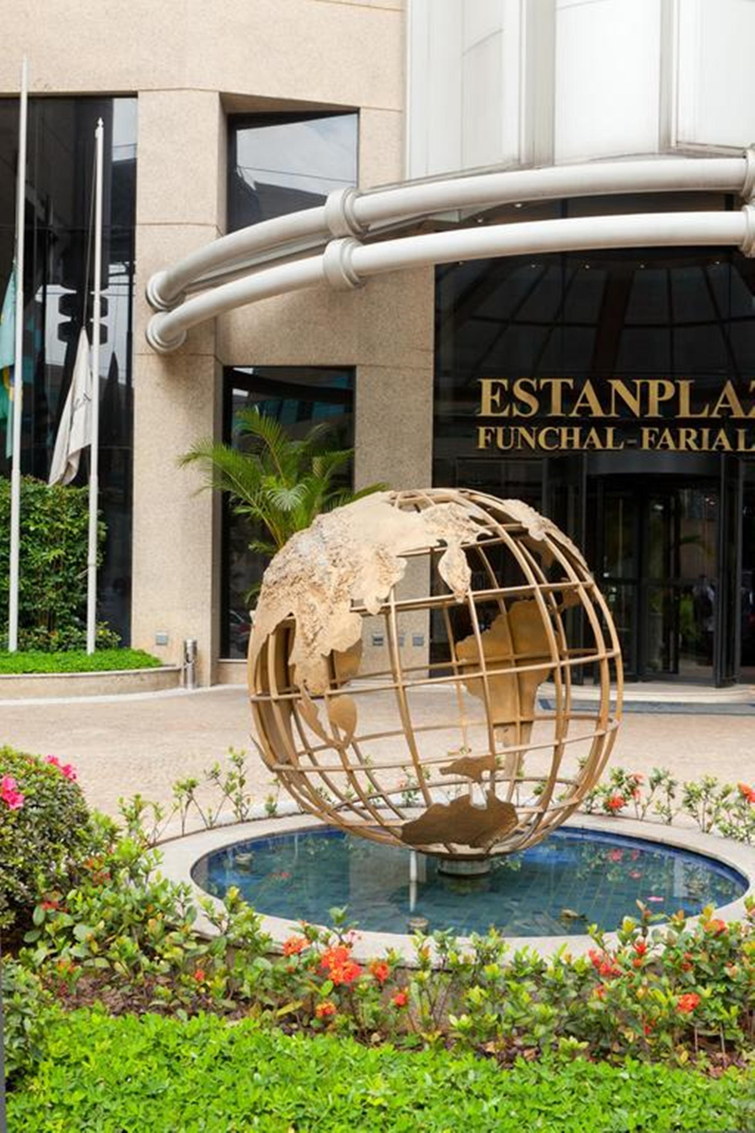 Estanplaza Funchal Faria Lima